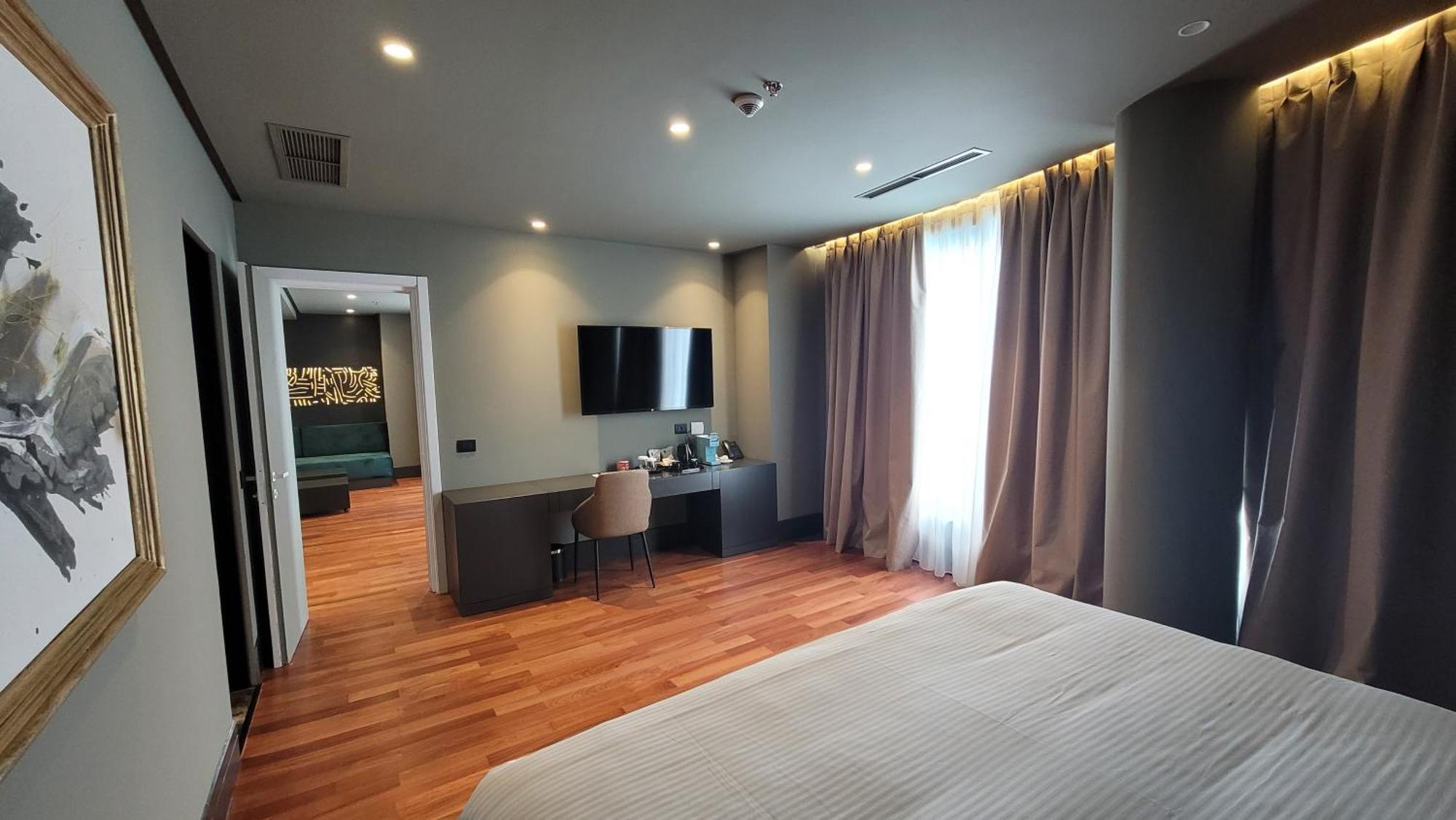 Arka Art Hotel Kashari Exterior foto Suite room