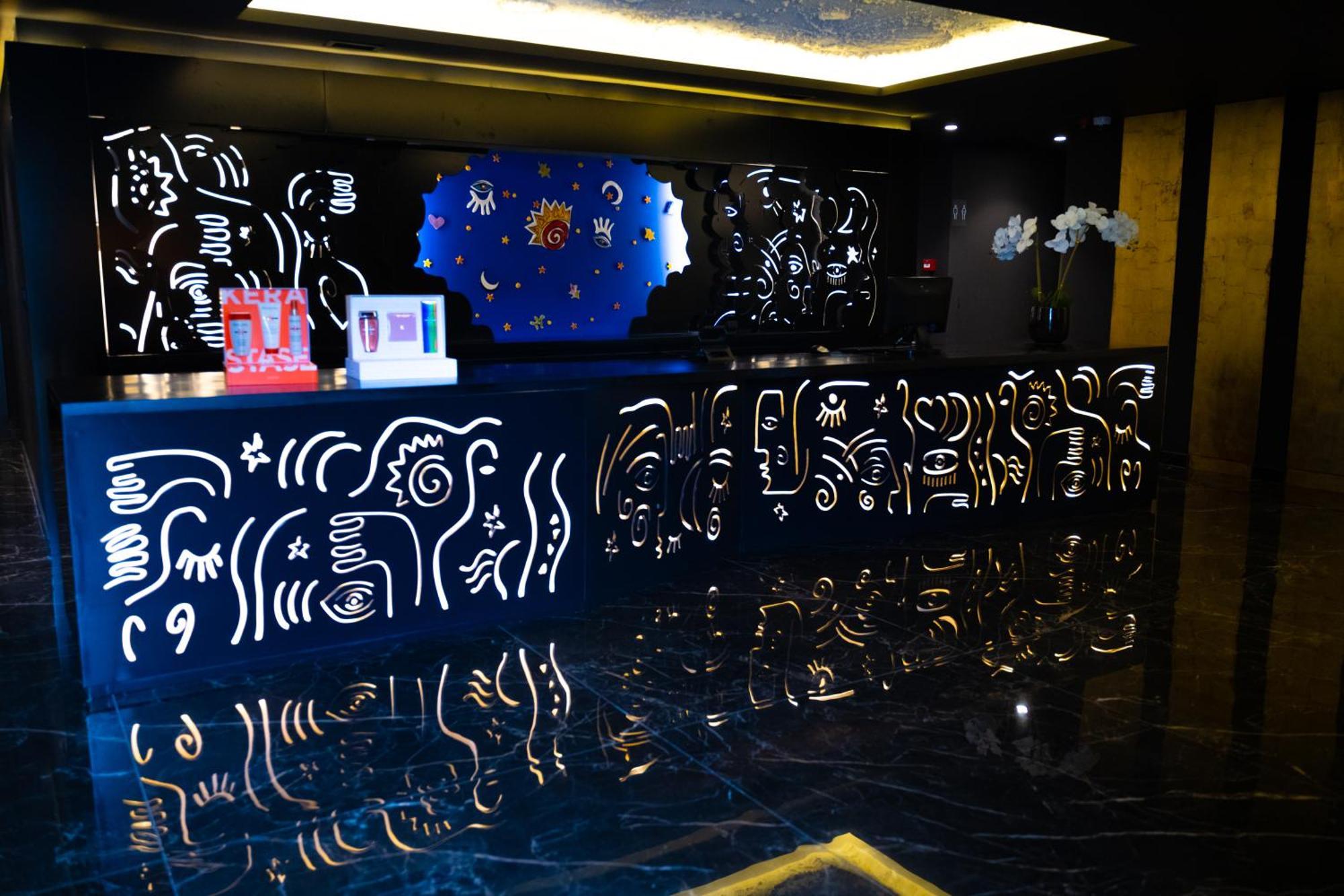Arka Art Hotel Kashari Exterior foto The lobby of the hotel